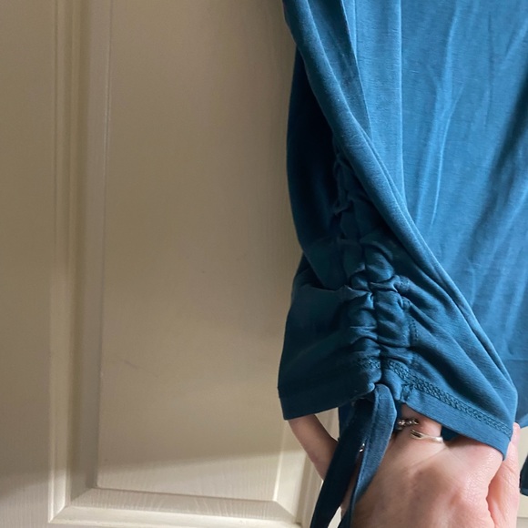 totally Pink Top - Picture 4 of 5